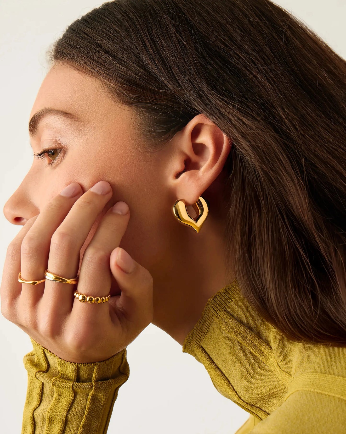 Molten Heart Medium Hoop Earrings | 18ct Gold Plated Earrings Missoma 