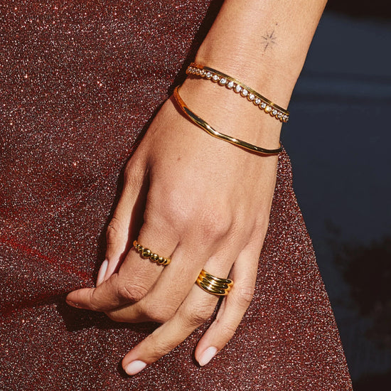 Molten Ripple Bangle | 18ct Gold Vermeil Bracelets Missoma 