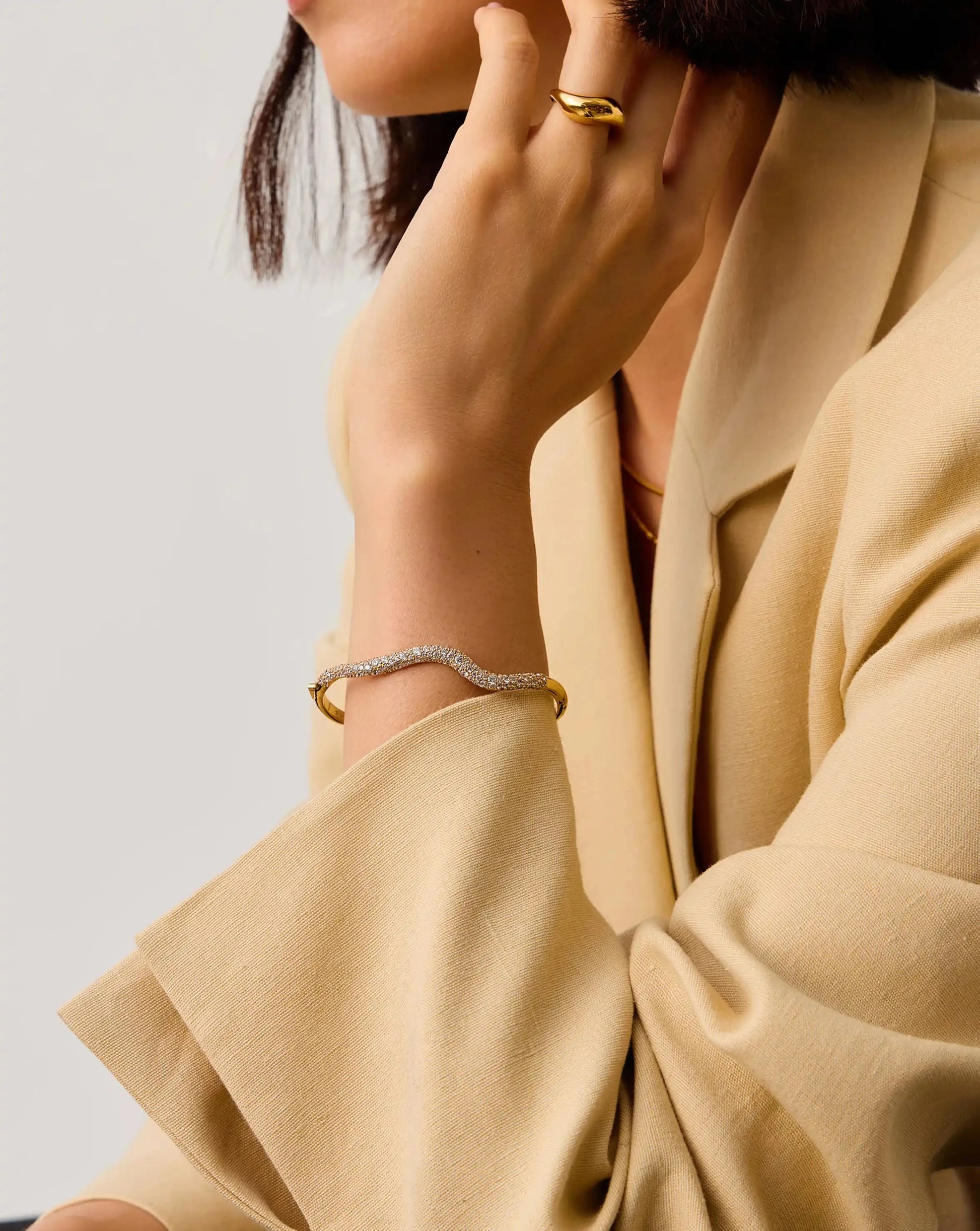 Molten Snow Ripple Hinged Bangle | 18ct Gold Plated/Cubic Zirconia Bracelets Missoma 