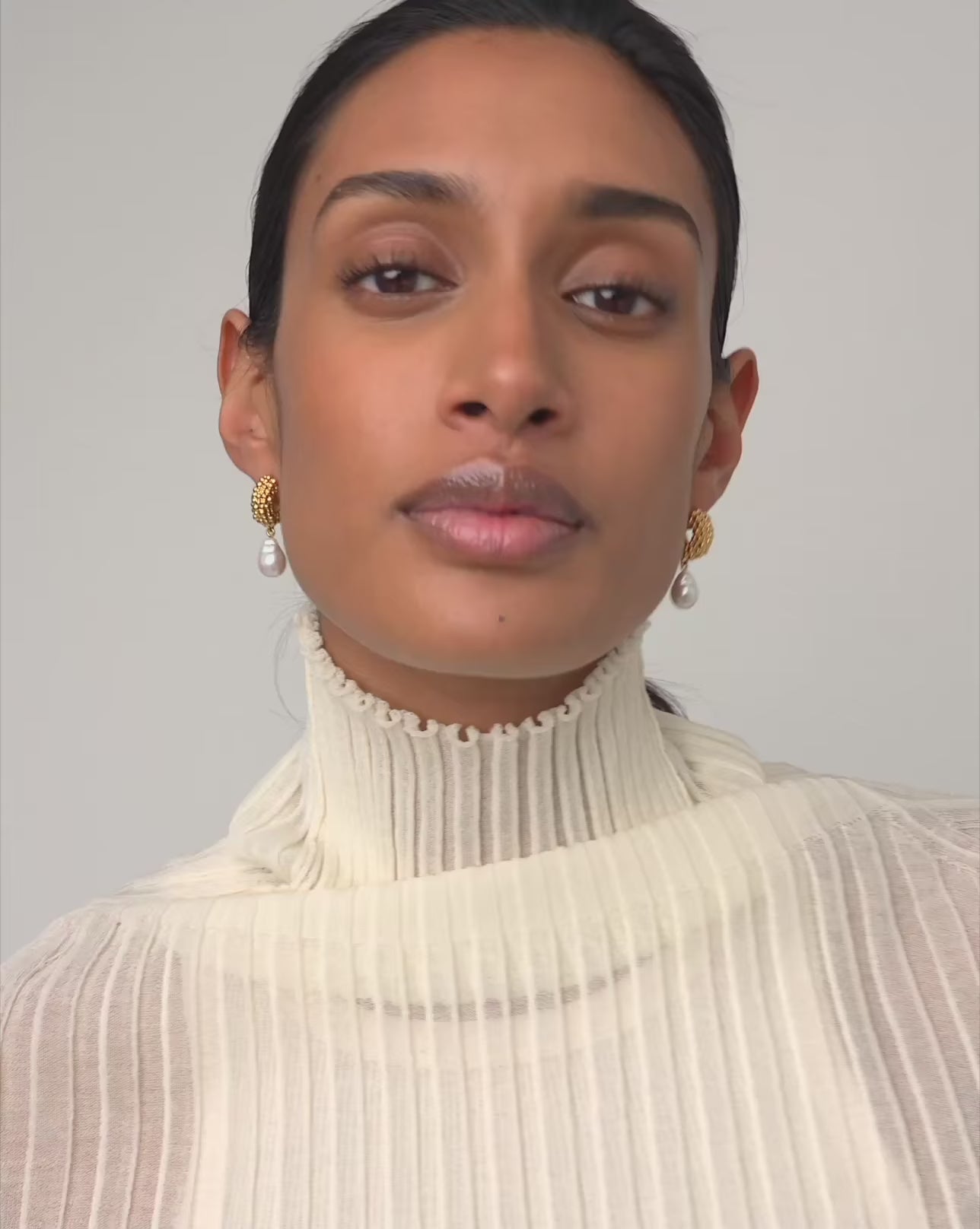 Missoma - 18ct gold plated baya texture and pearl charm drop hoops