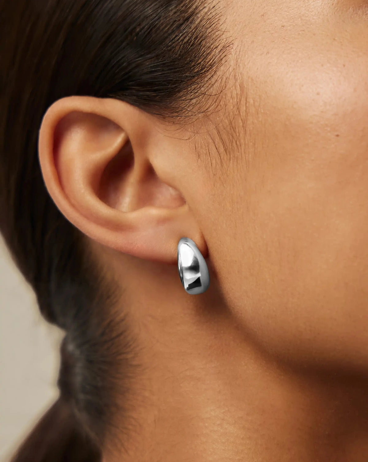 Savi Dome Mini Hoop Earrings | Sterling Silver Earrings Missoma 