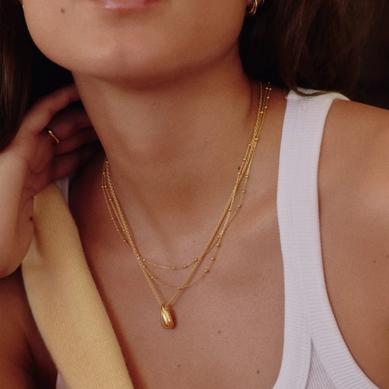 Savi Sculptural Droplet Pendant Necklace | 18ct Gold Vermeil Necklaces Missoma 