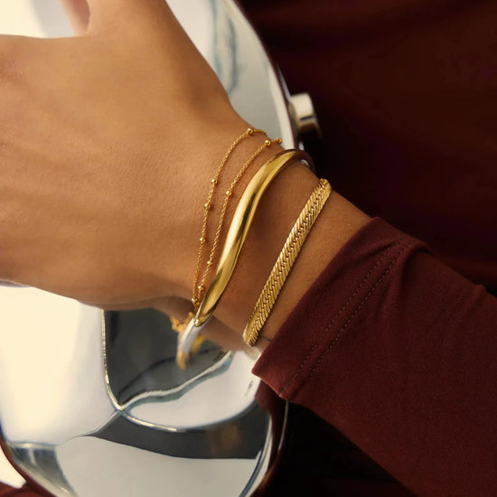 Savi Signature Hinged Bangle | Mixed Metal Bracelets Missoma 