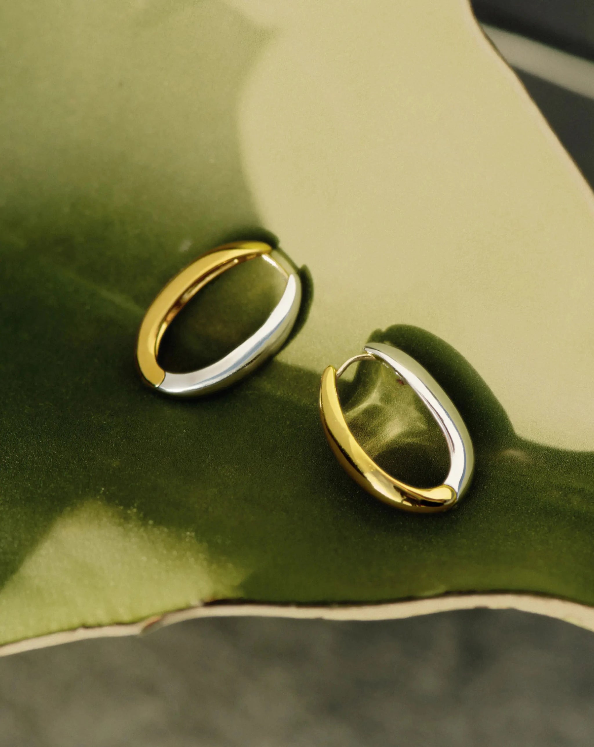 Savi Signature Medium Hoop Earrings | Mix Metal Earrings Missoma 