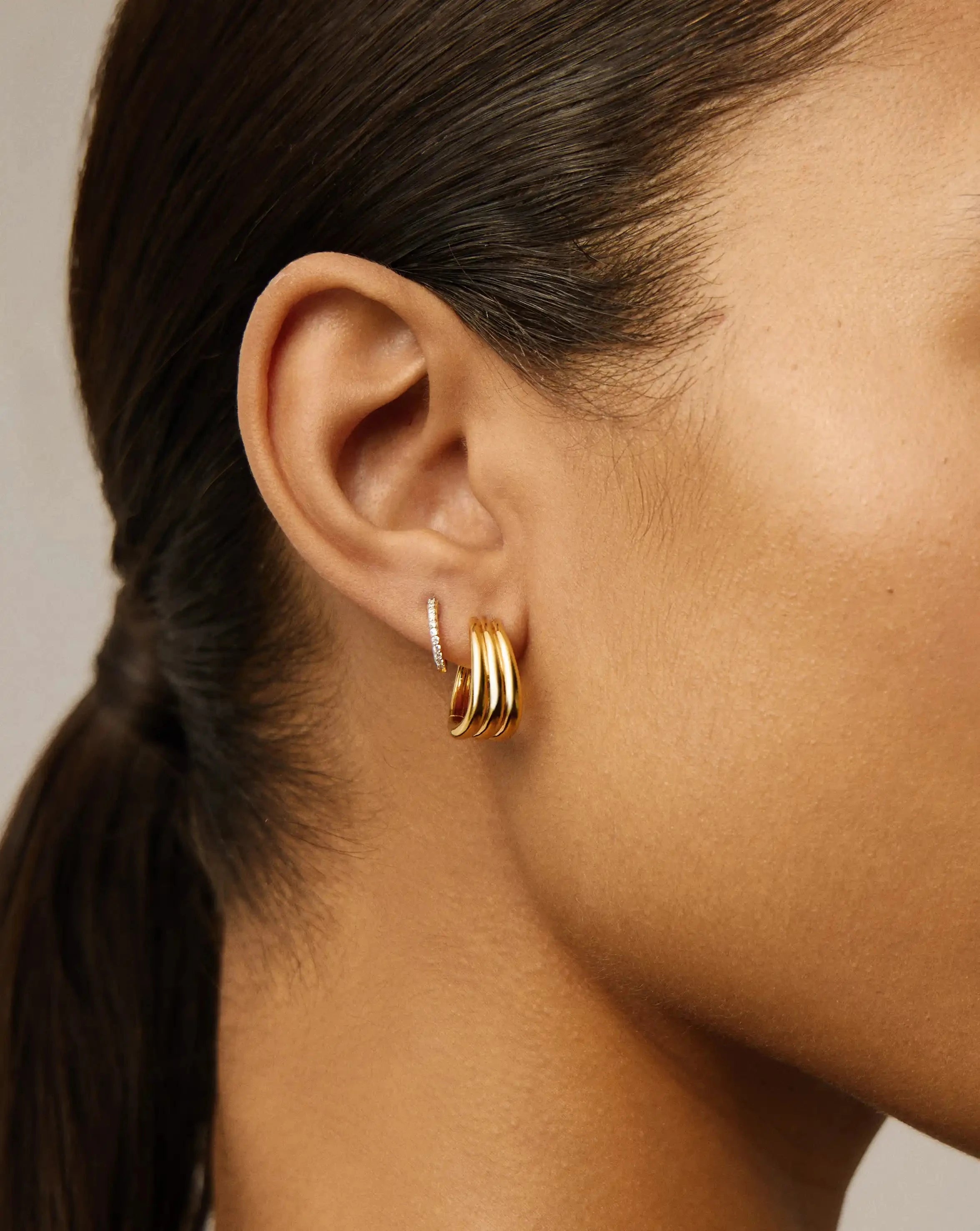 Savi Triple Ridge Hoop Earrings | 18ct Gold Vermeil Earrings Missoma 