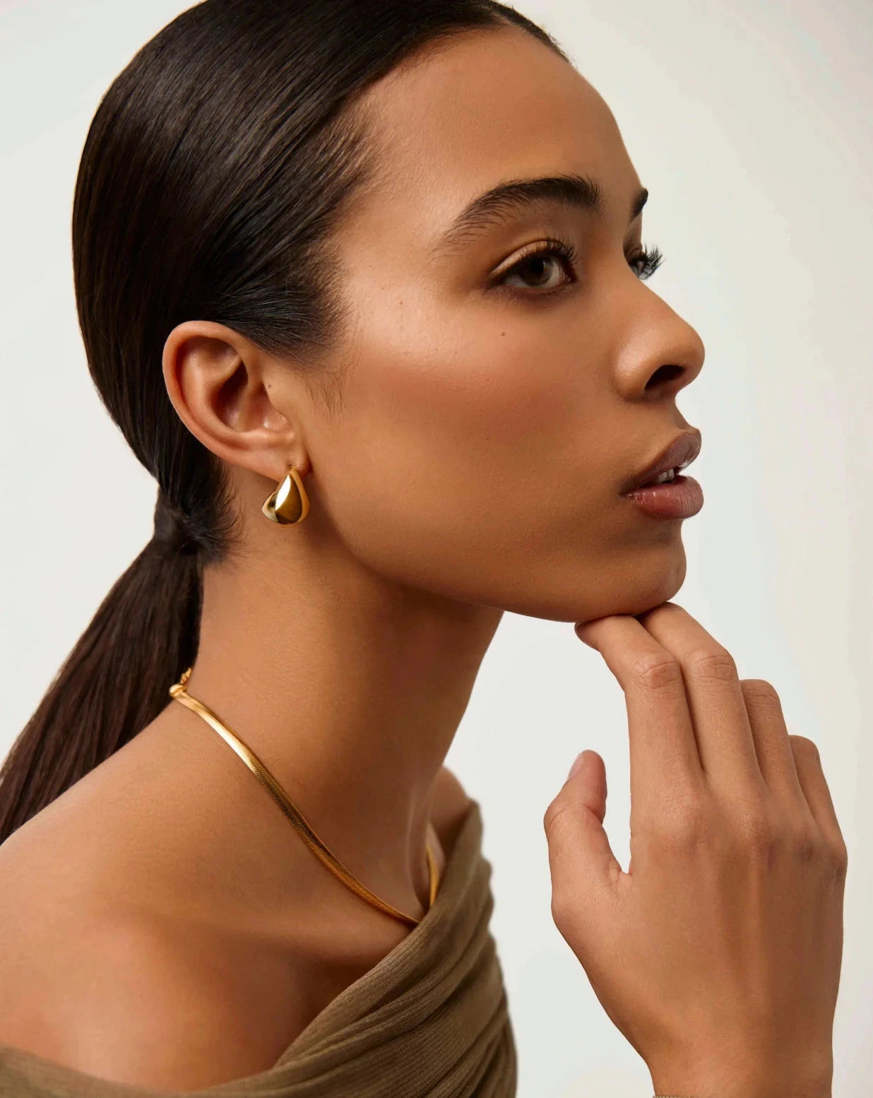 Sculptural Chubby Dome Small Hoop Earrings | 18ct Gold Plated Earrings Missoma 