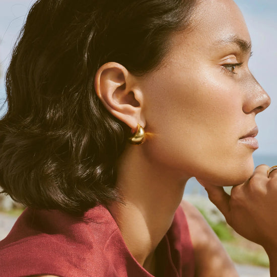 Sculptural Chubby Dome Small Hoop Earrings | 18ct Gold Plated Earrings Missoma 