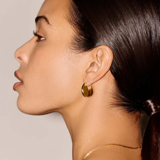 Sculptural Pebble Small Hoop Earrings | 18ct Gold Plated Earrings Missoma 
