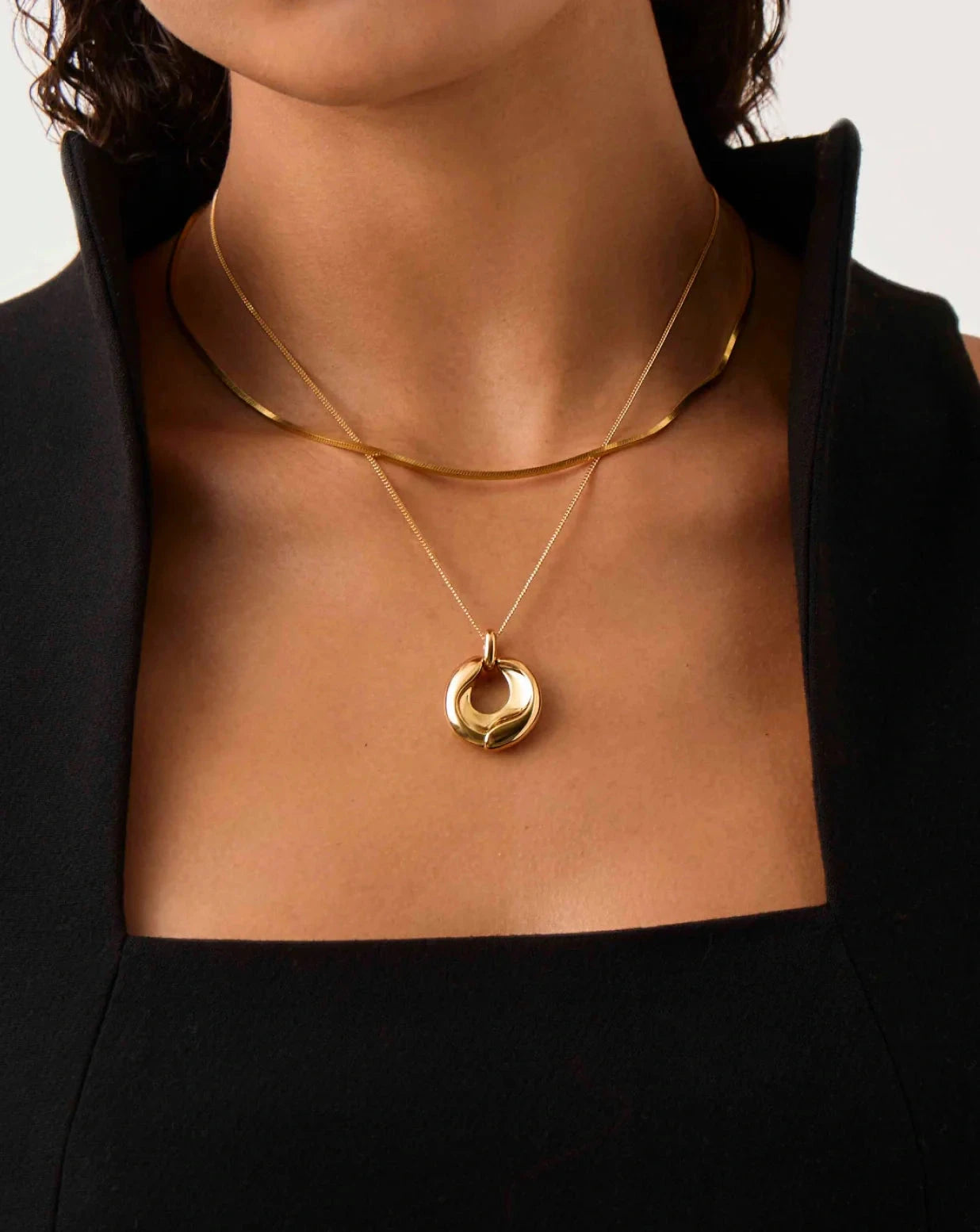 Sculptural Ridge Molten Pendant Necklace | 18ct Gold Plated Necklaces Missoma 