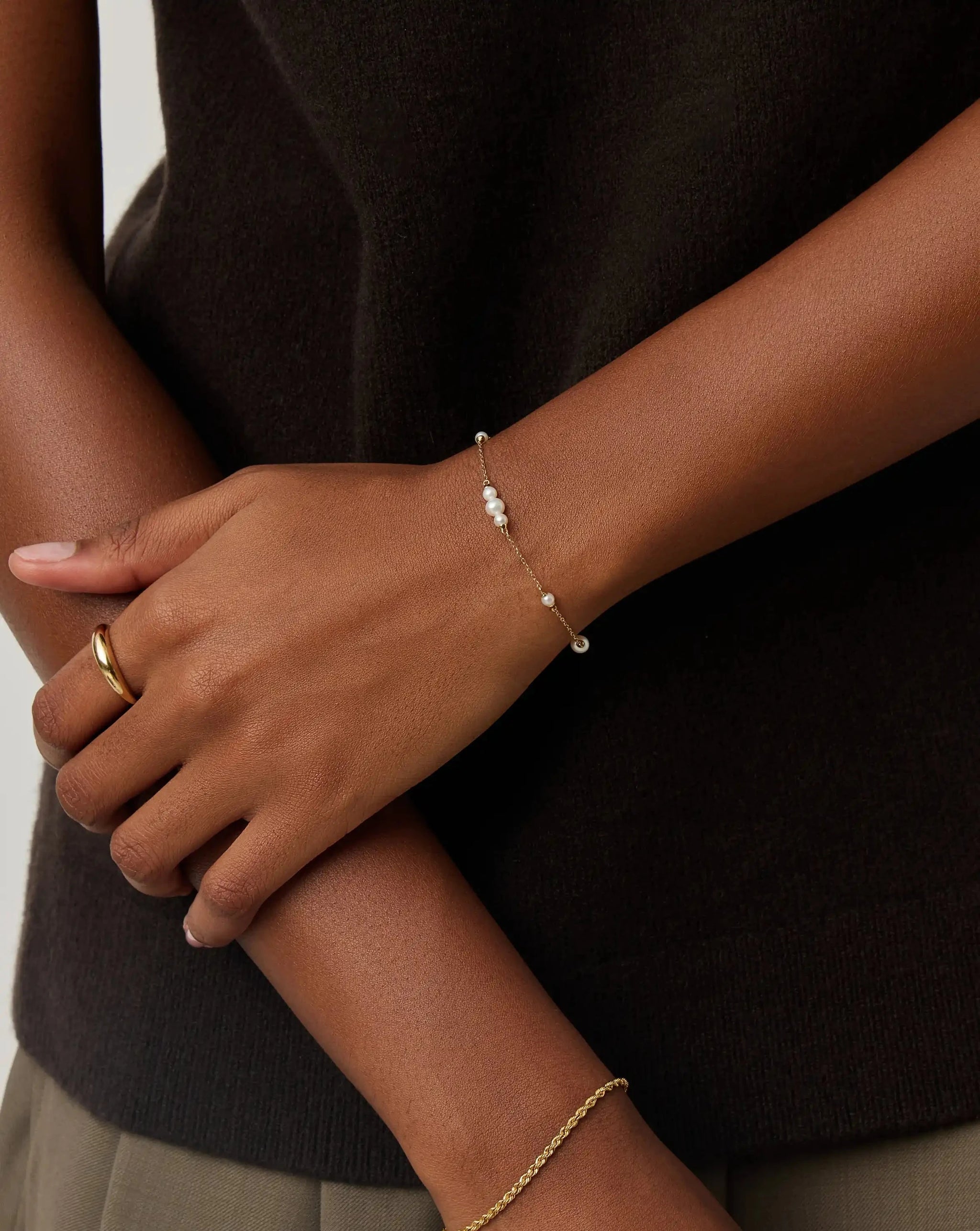 Solid Gold Pearl Chain Bracelet | 14ct Solid Gold/Pearl Bracelets Missoma 