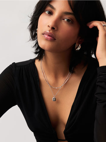Star Ridge Birthstone Pendant Necklace - Rainbow Moonstone/June Necklaces Missoma 