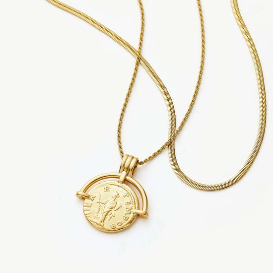 The Roman Arc Everyday Necklace Set | 18ct Gold Plated Necklace Sets Missoma 