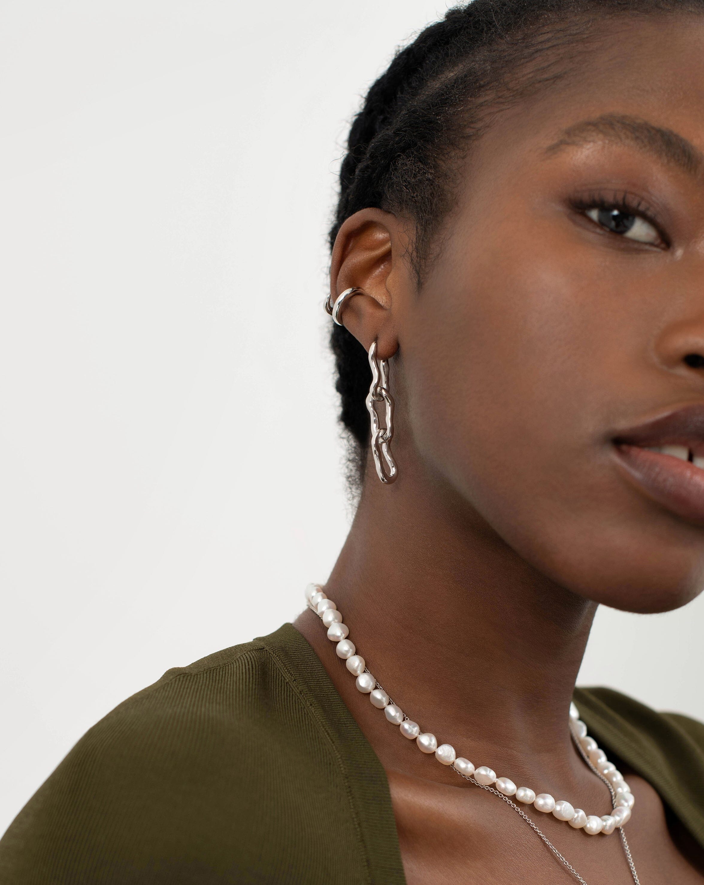 Baroque Pearl Claw T-Bar Necklace | Sterling Silver/Pearl Necklaces Missoma 
