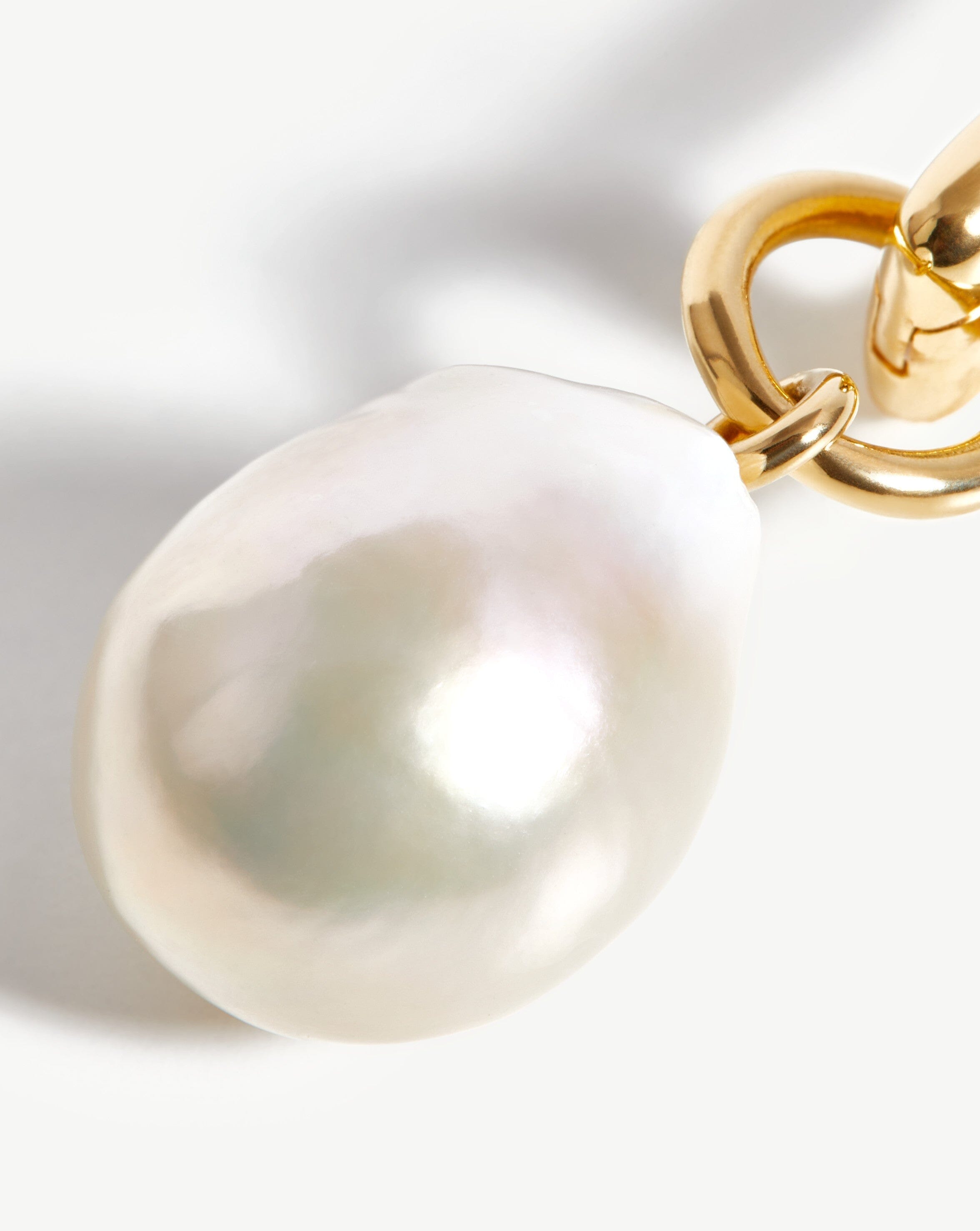 Baroque Pearl Ovate Earrings | 18ct Gold Plated Vermeil/Pearl Earrings Missoma 
