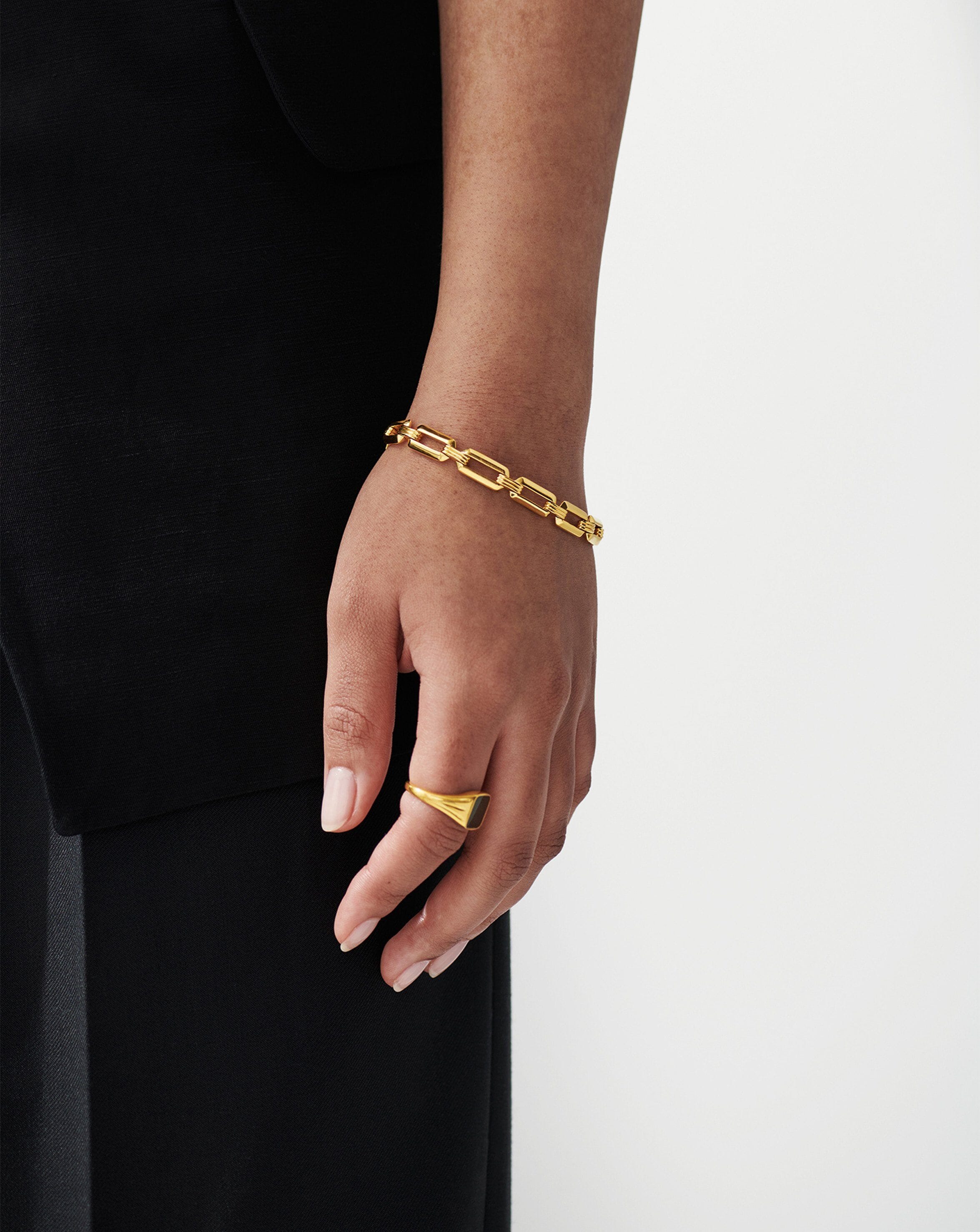 Bevelled Chain Bracelet | 18ct Gold Plated Bracelets Missoma 
