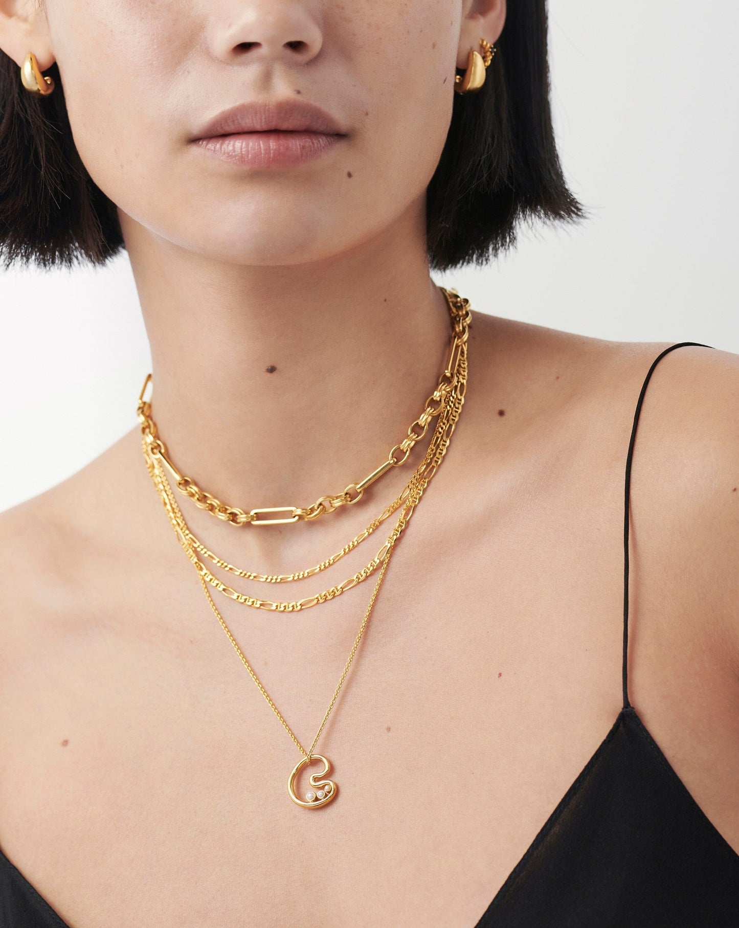 Chubby Pearl Initial Pendant Necklace - Initial C | 18ct Gold Plated Vermeil/Pearl Necklaces Missoma 