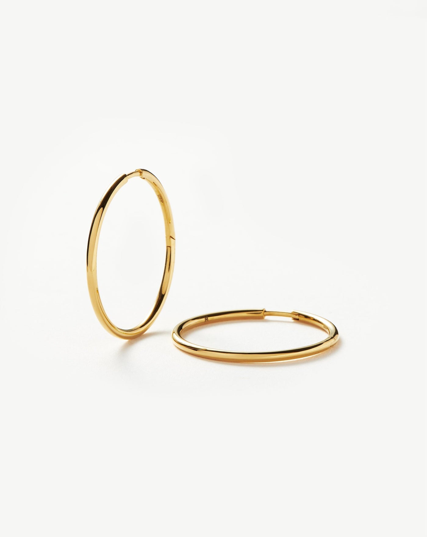 Missoma Classic Medium Hoop Earrings in gold
