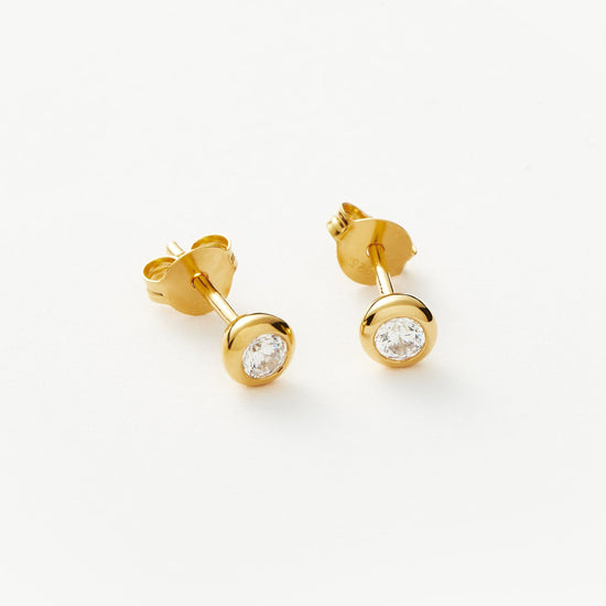 Classic Stone Stud Earrings | 18ct Gold Plated Vermeil/Cubic Zirconia Earrings Missoma 