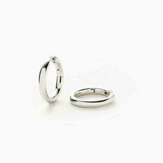 Classic Tunnel Medium Hoop Earrings | Silver Plated Earrings Missoma 