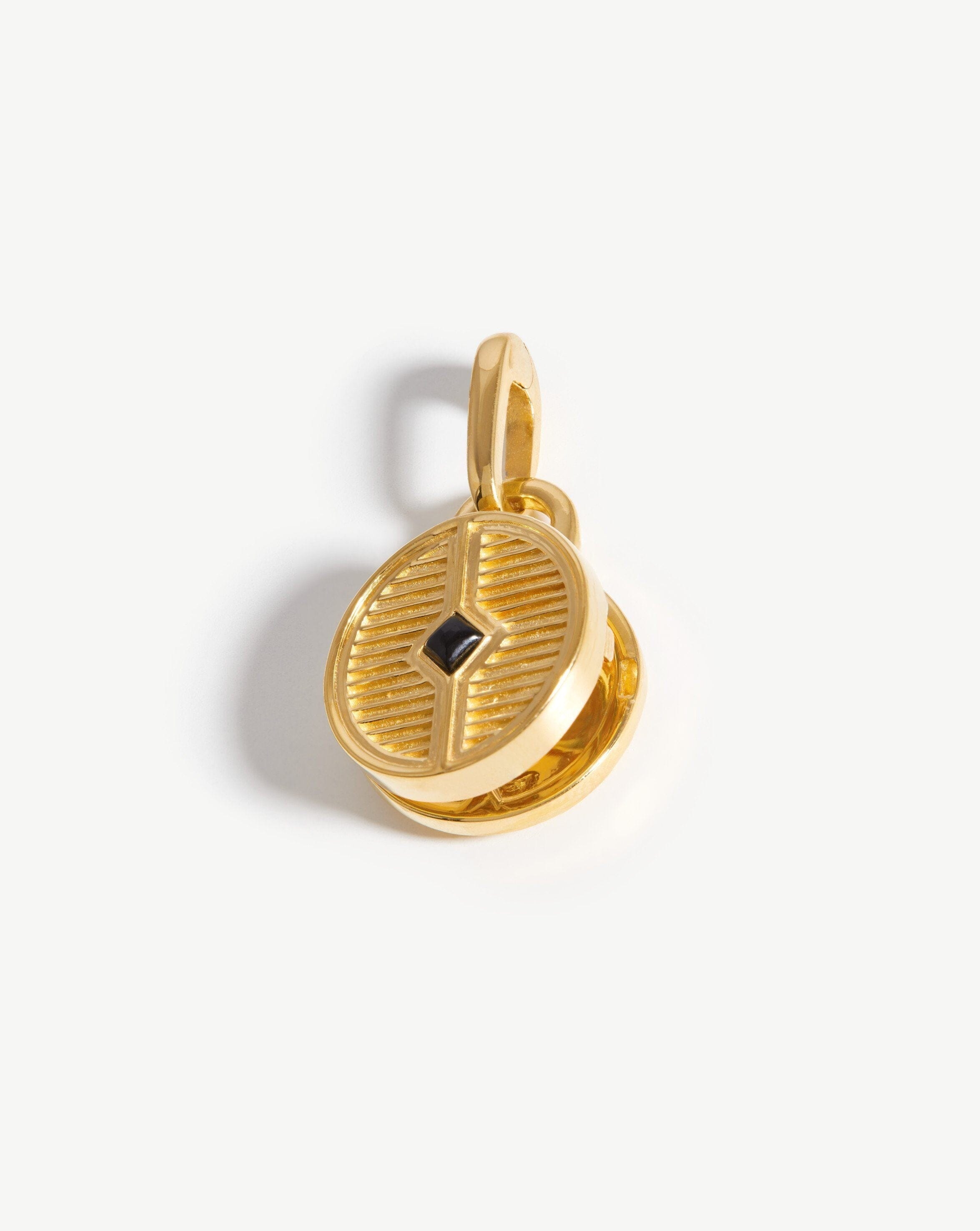 Engravable Round Ridge Locket Clip-On Pendant | 18ct Gold Plated/Black Onyx Charms & Pendants Missoma 