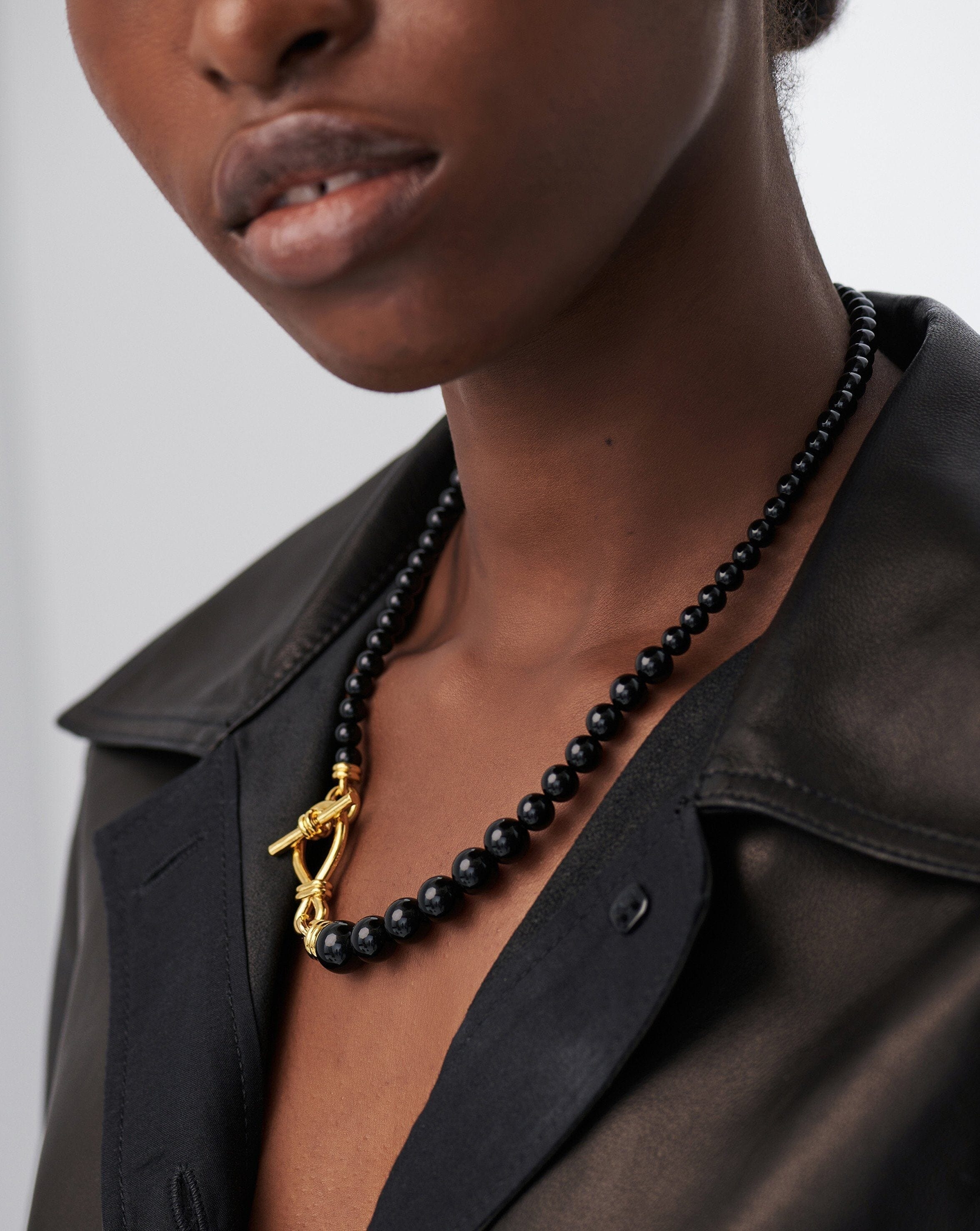 Graduated Sphere T-Bar Necklace | 18ct Gold Plated/Black Onyx Necklaces Missoma 