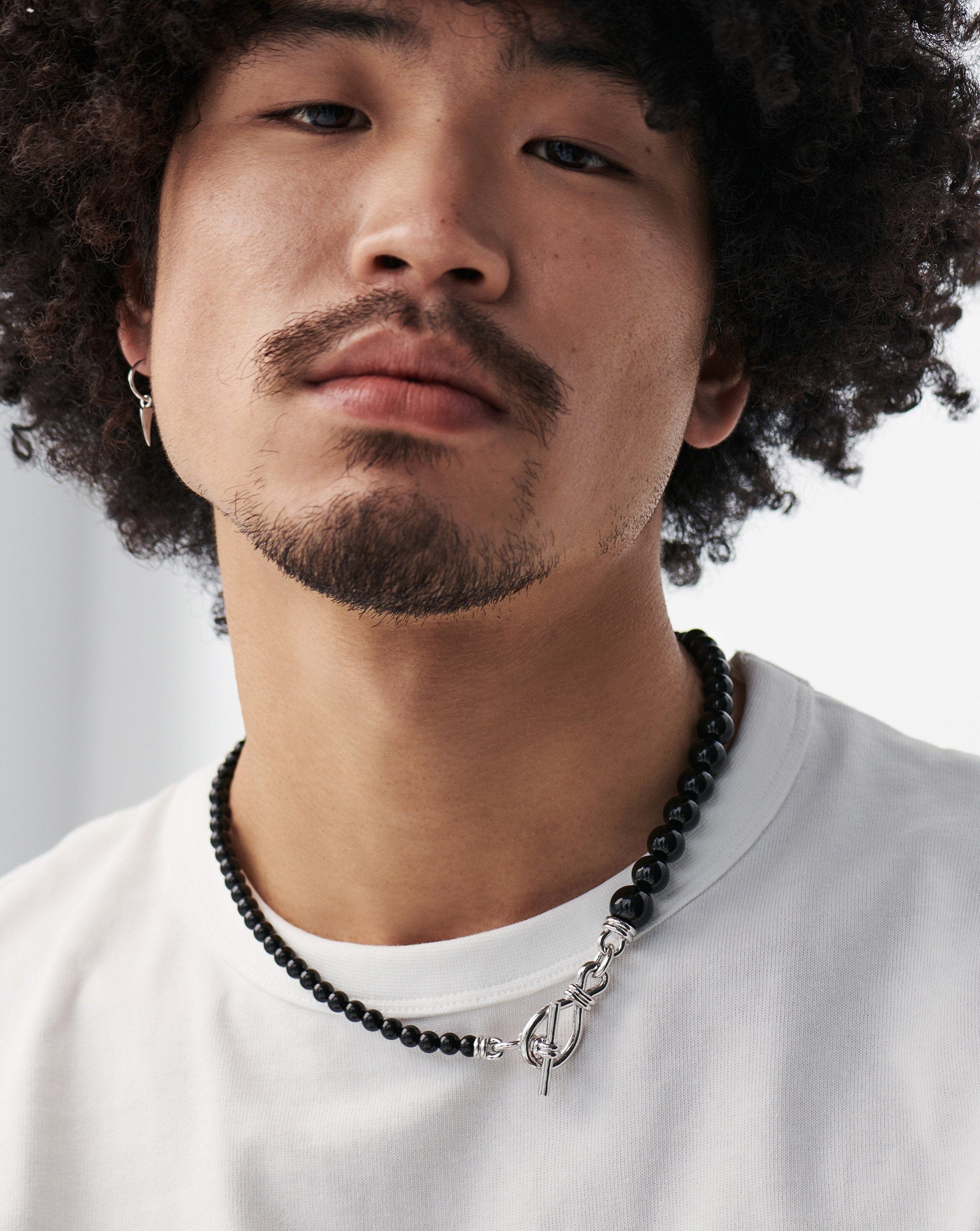 Graduated Sphere T-Bar Necklace | Silver Plated/Black Onyx Necklaces Missoma 