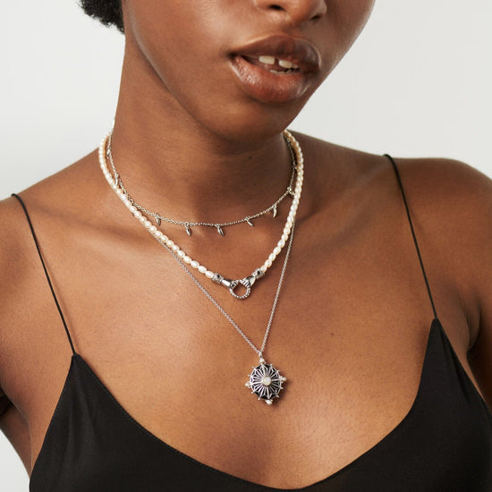 Harris Reed In Good Hands Pearl Necklace | Silver Plated/Pearl & Black Onyx Necklaces Missoma 