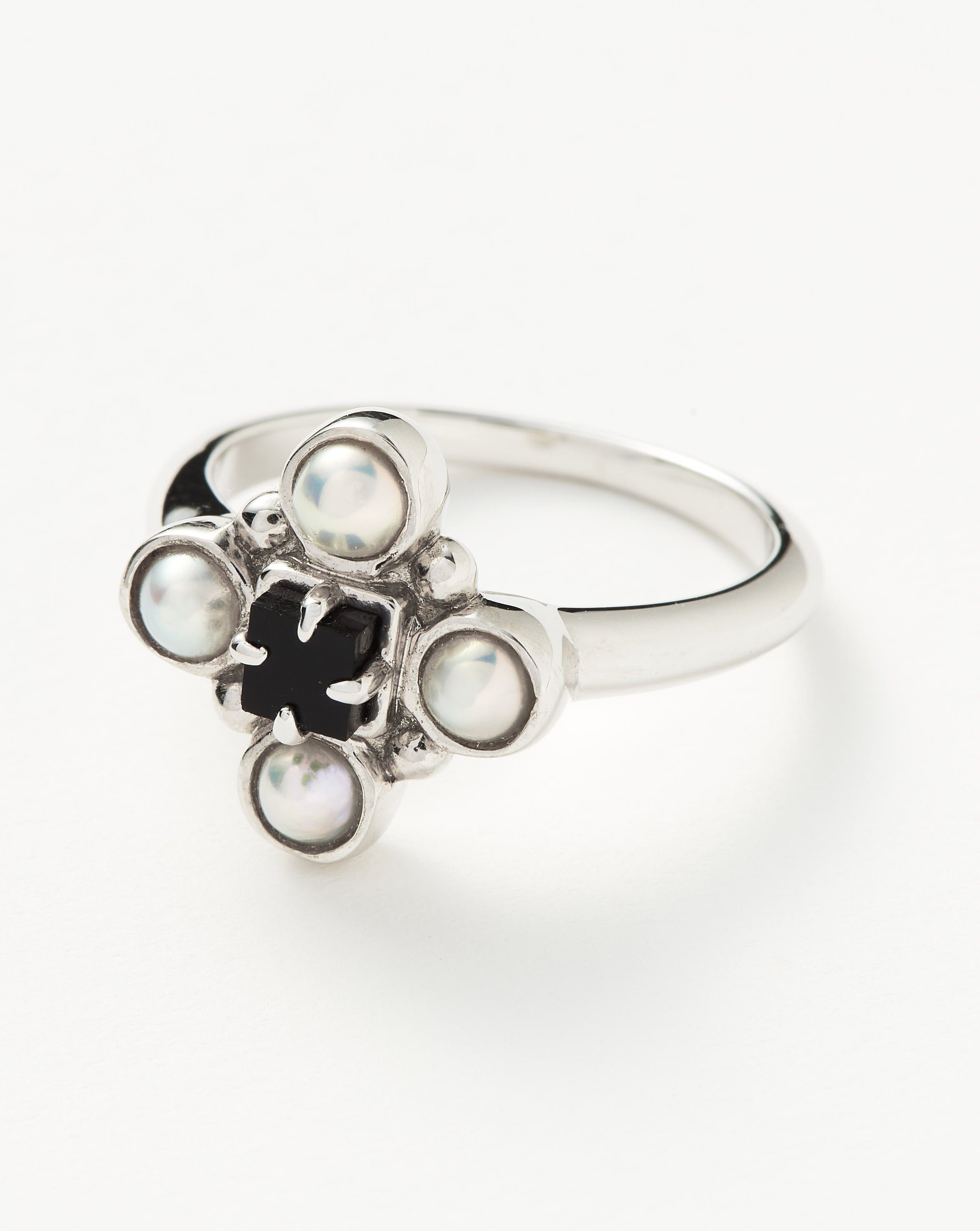 Harris Reed Quartet Ring | Sterling Silver/Pearl & Black Onyx Rings Missoma 