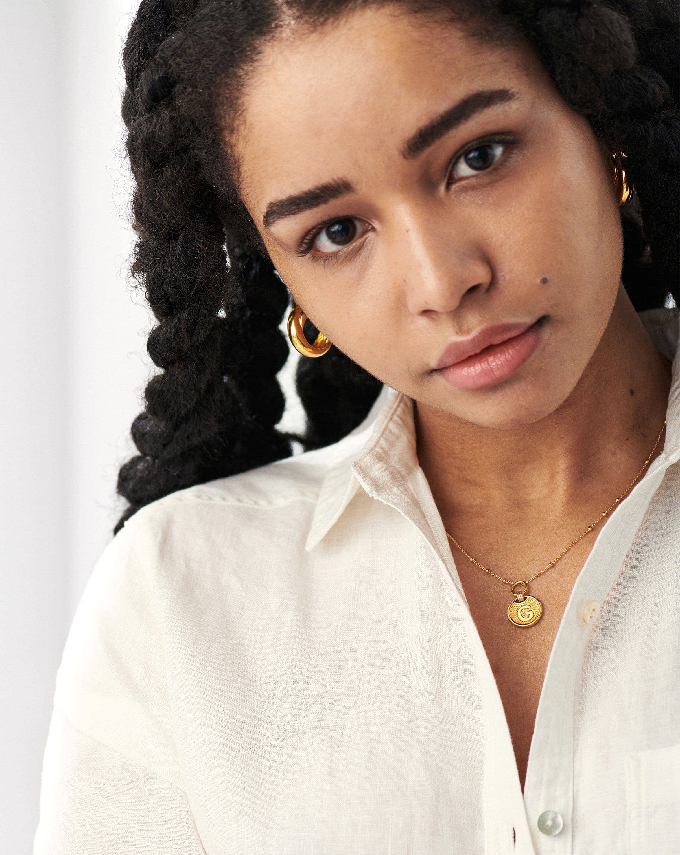 Initial Pendant Necklace - Initial V | 18ct Gold Plated Vermeil Necklaces Missoma 