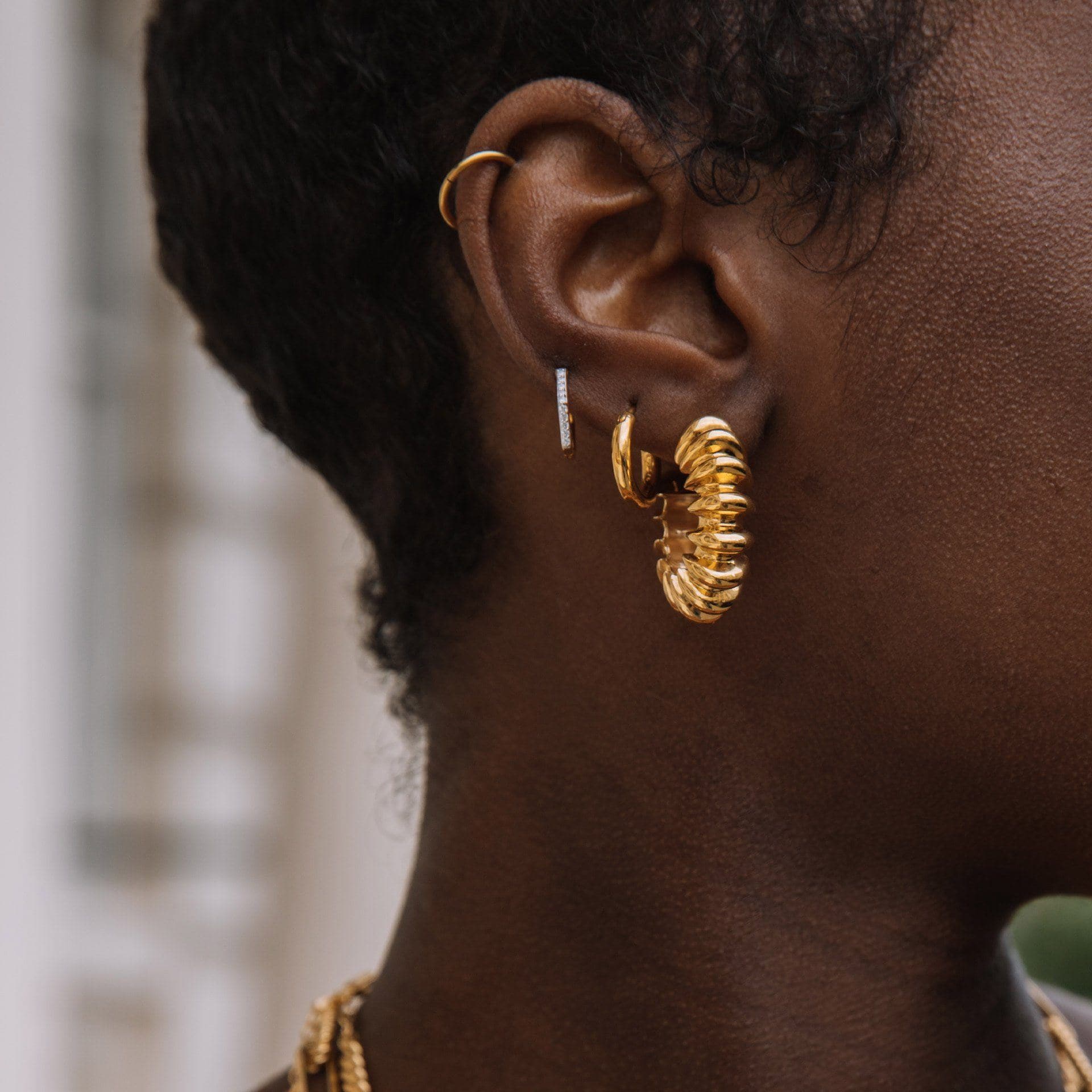 Large Ridge Claw Hoop Earrings Earrings Missoma 