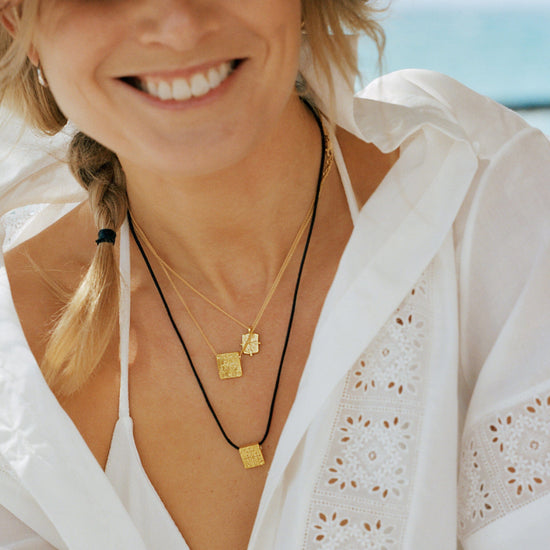 Lucy Williams Engravable Beaded Square Coin Pendant Necklace | 18ct Gold Plated Vermeil Necklaces Missoma 