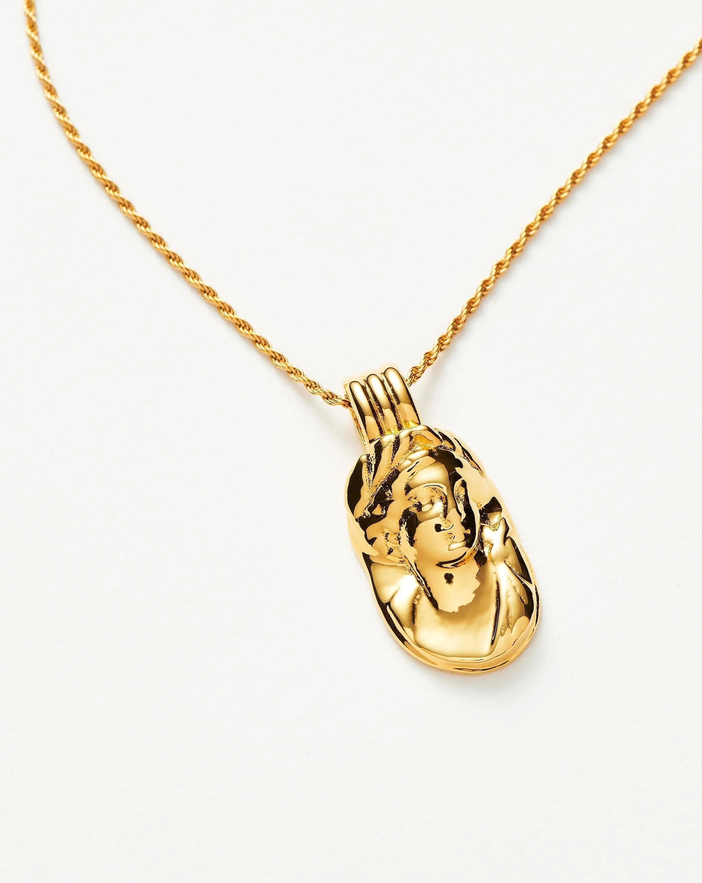 Lucy Williams Engravable Large Cameo Necklace | 18ct Gold Plated Necklaces Missoma 