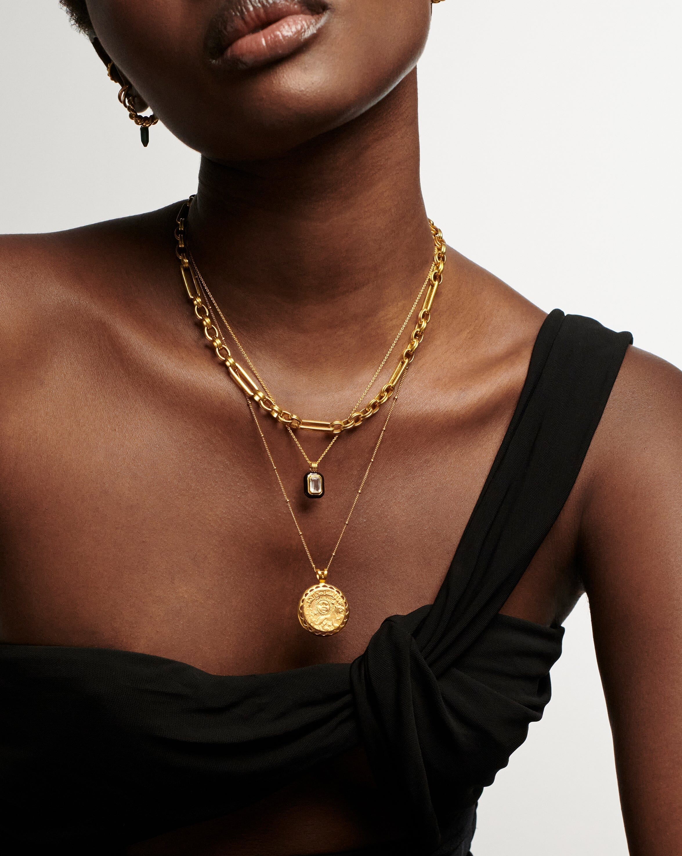 Lucy Williams Engravable Rising Sun Medallion Coin Necklace | 18ct Gold Plated Vermeil Necklaces Missoma 