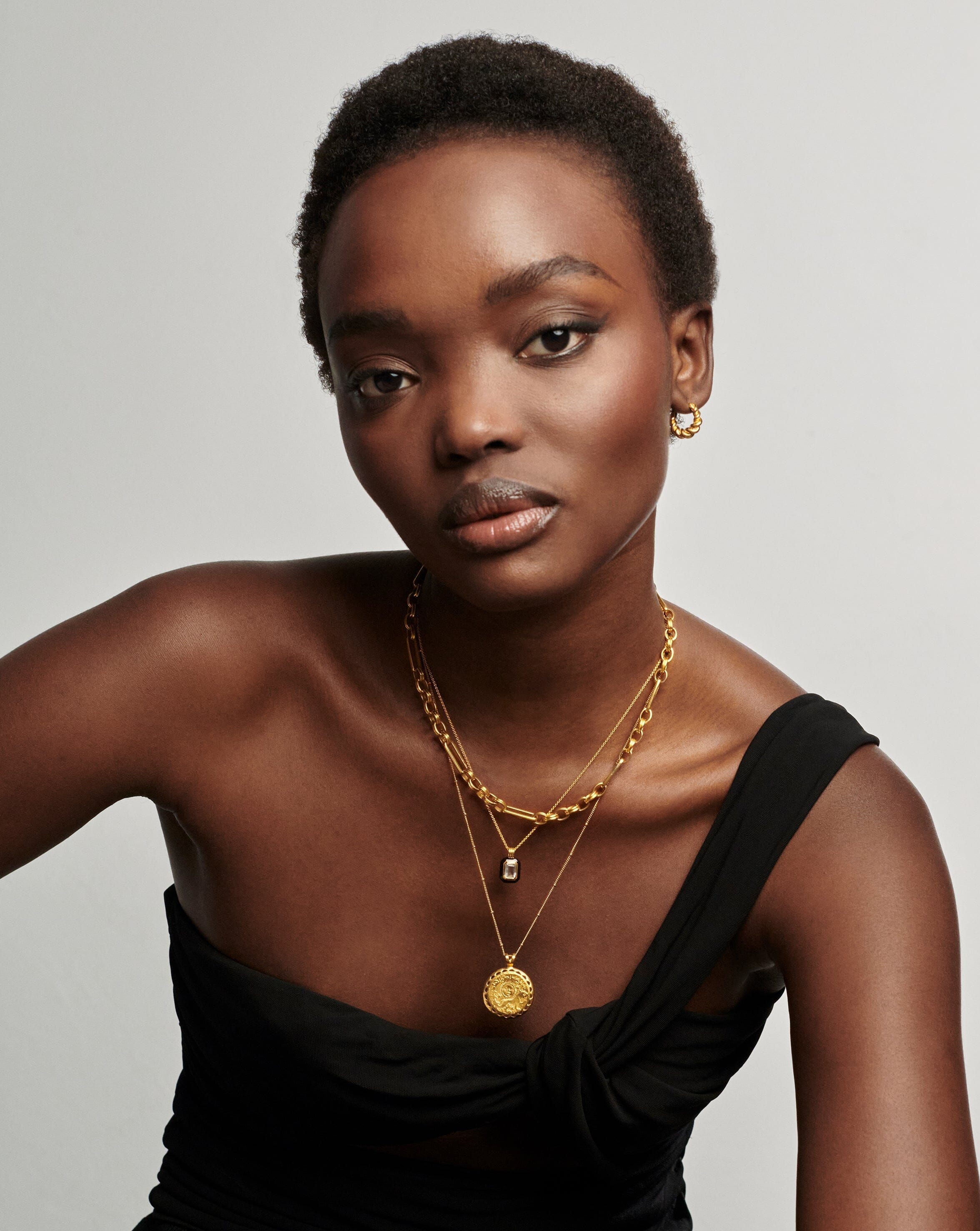 Lucy Williams Engravable Rising Sun Medallion Coin Necklace | 18ct Gold Plated Vermeil Necklaces Missoma 