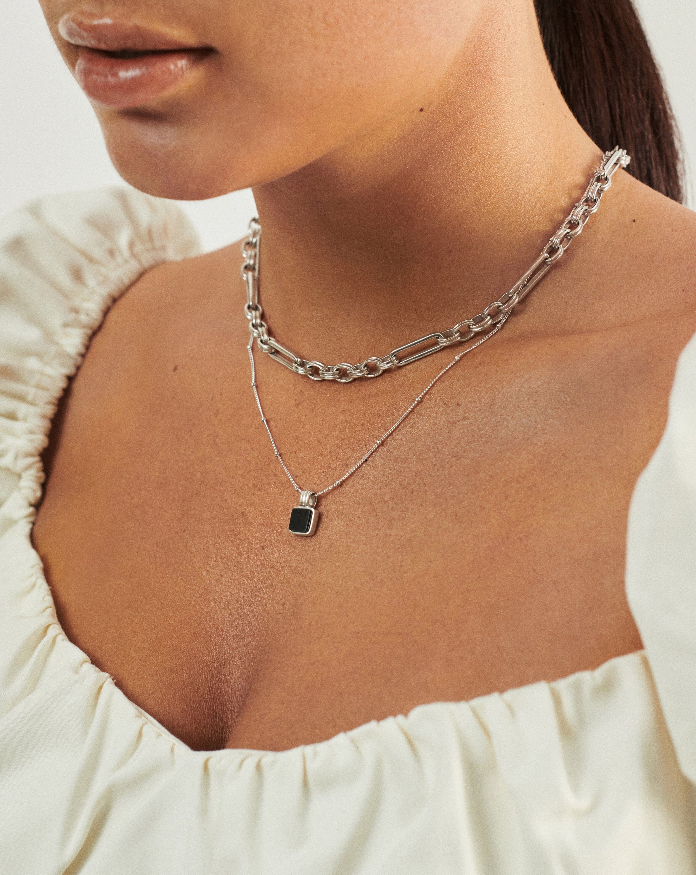 Black onyx choker deals