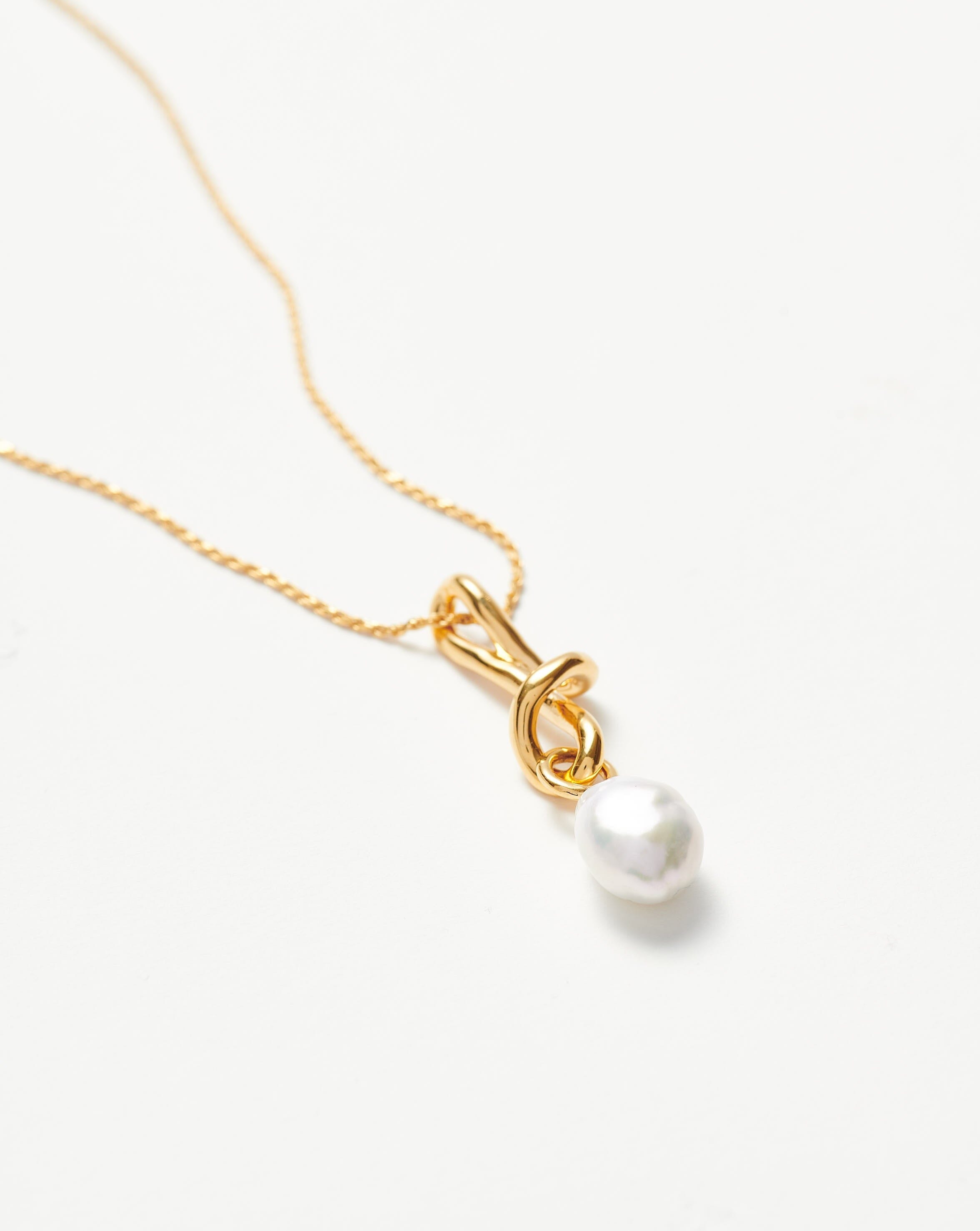 Long Chain Baroque Pearl Necklace Yellow Gold | Linton Jewelry