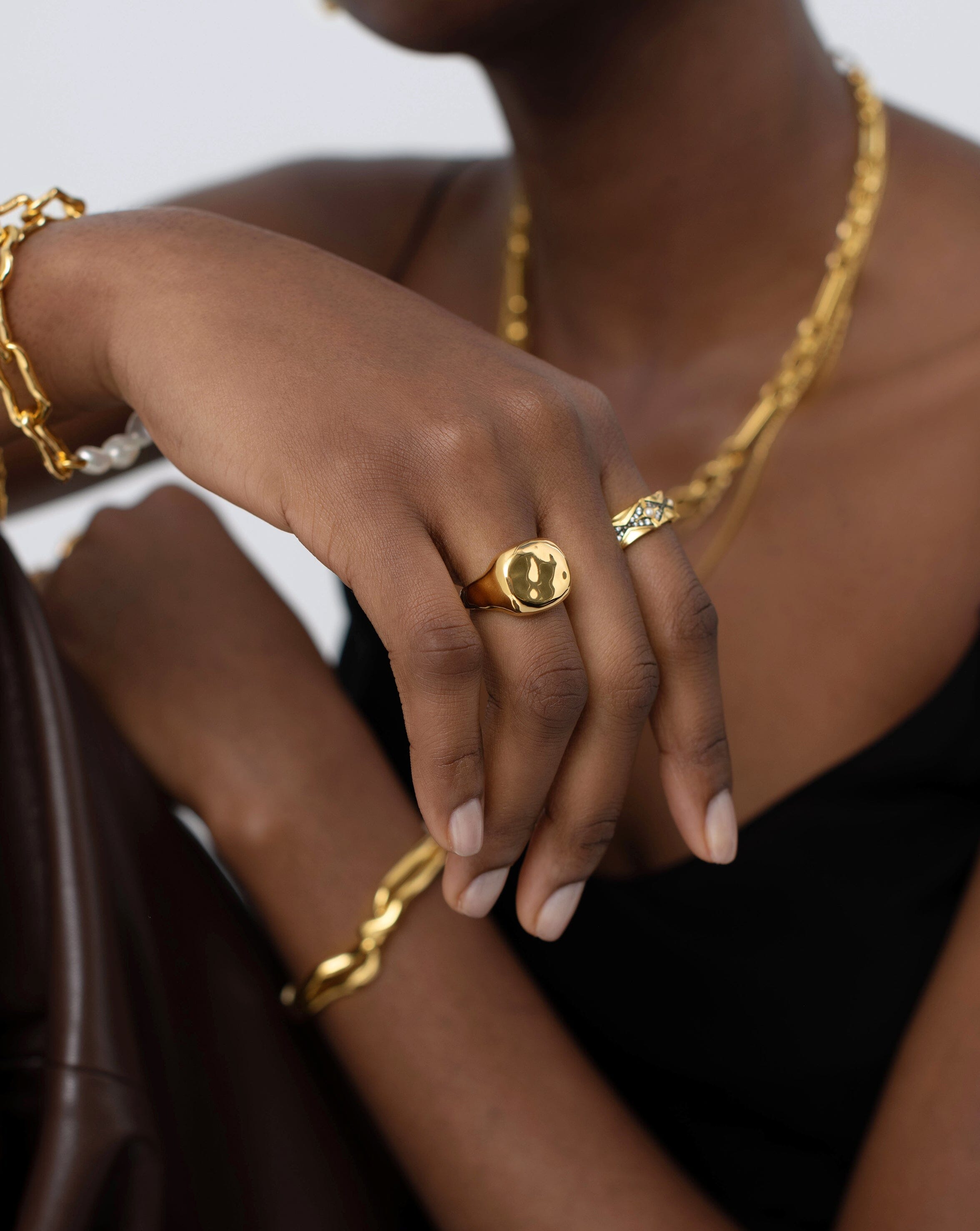 Molten Engravable Signet Ring | 18ct Gold Plated Rings Missoma 