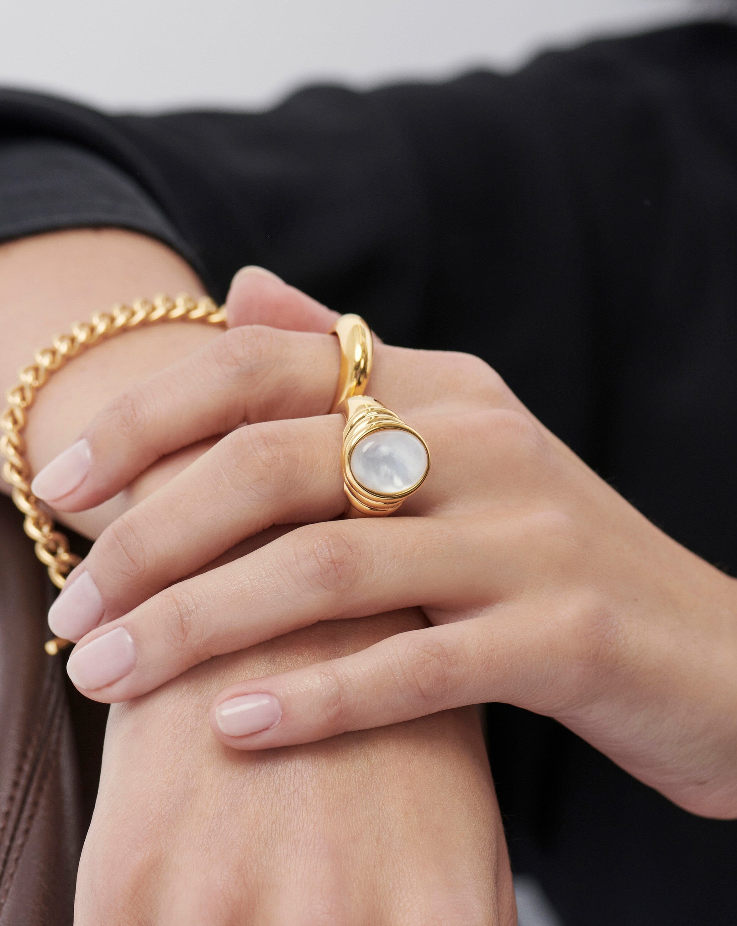 Savi Ridge Oval Gemstone Chunky Ring | 18ct Gold Plated Vermeil/ Mother of Pearl & Quartz Rings Missoma 