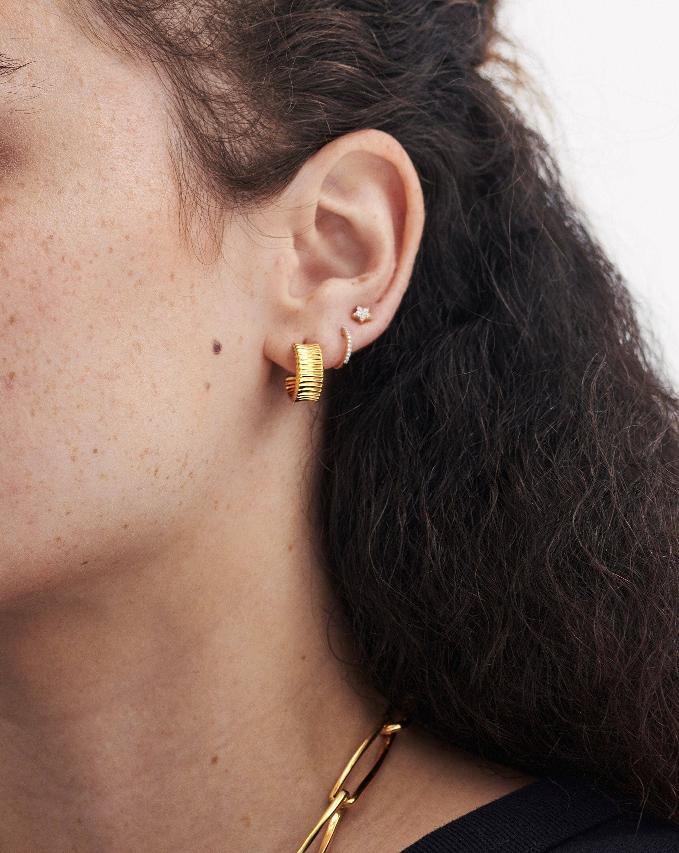 Small chunky on sale hoop earrings