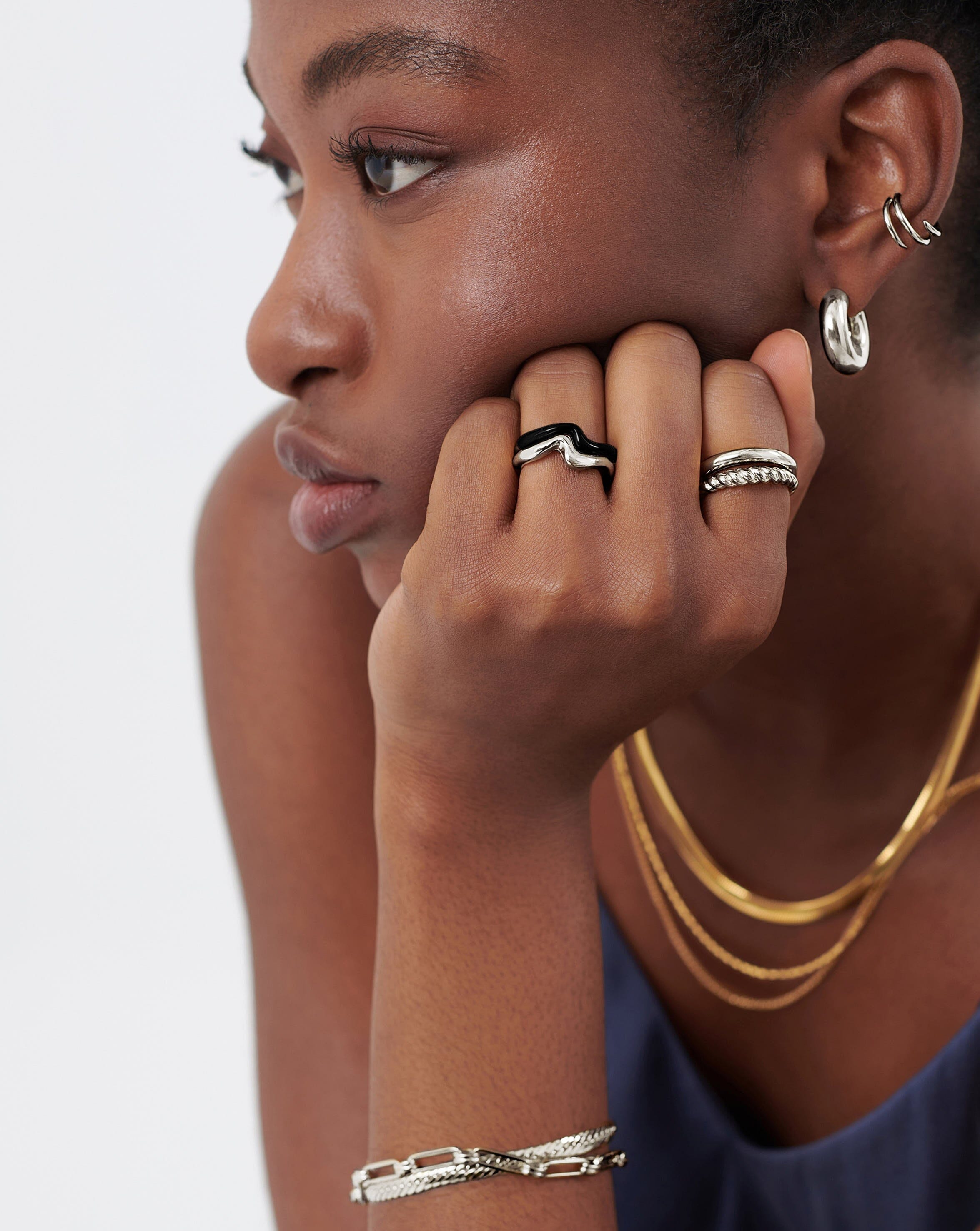 Squiggle Curve Two Tone Enamel Stacking Ring | Sterling Silver/Black Rings Missoma 