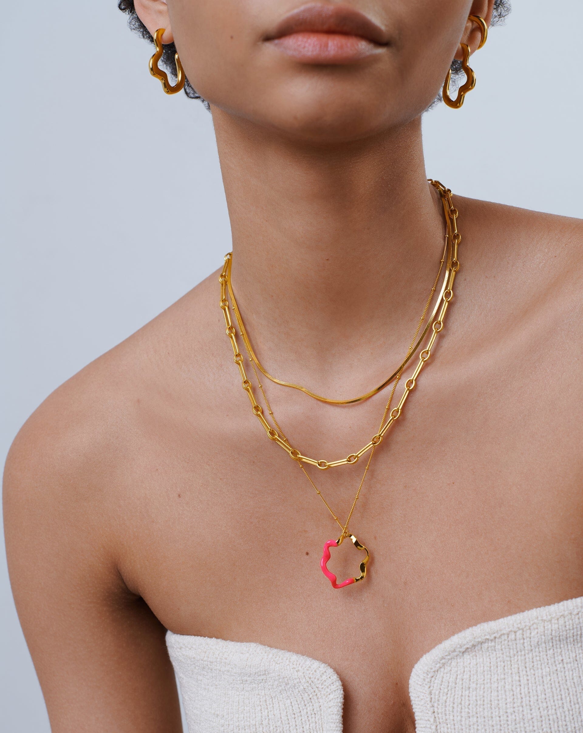 Squiggle Two Tone Enamel Pendant Necklace | 18ct Gold Plated Vermeil/Hot Pink Necklaces Missoma 