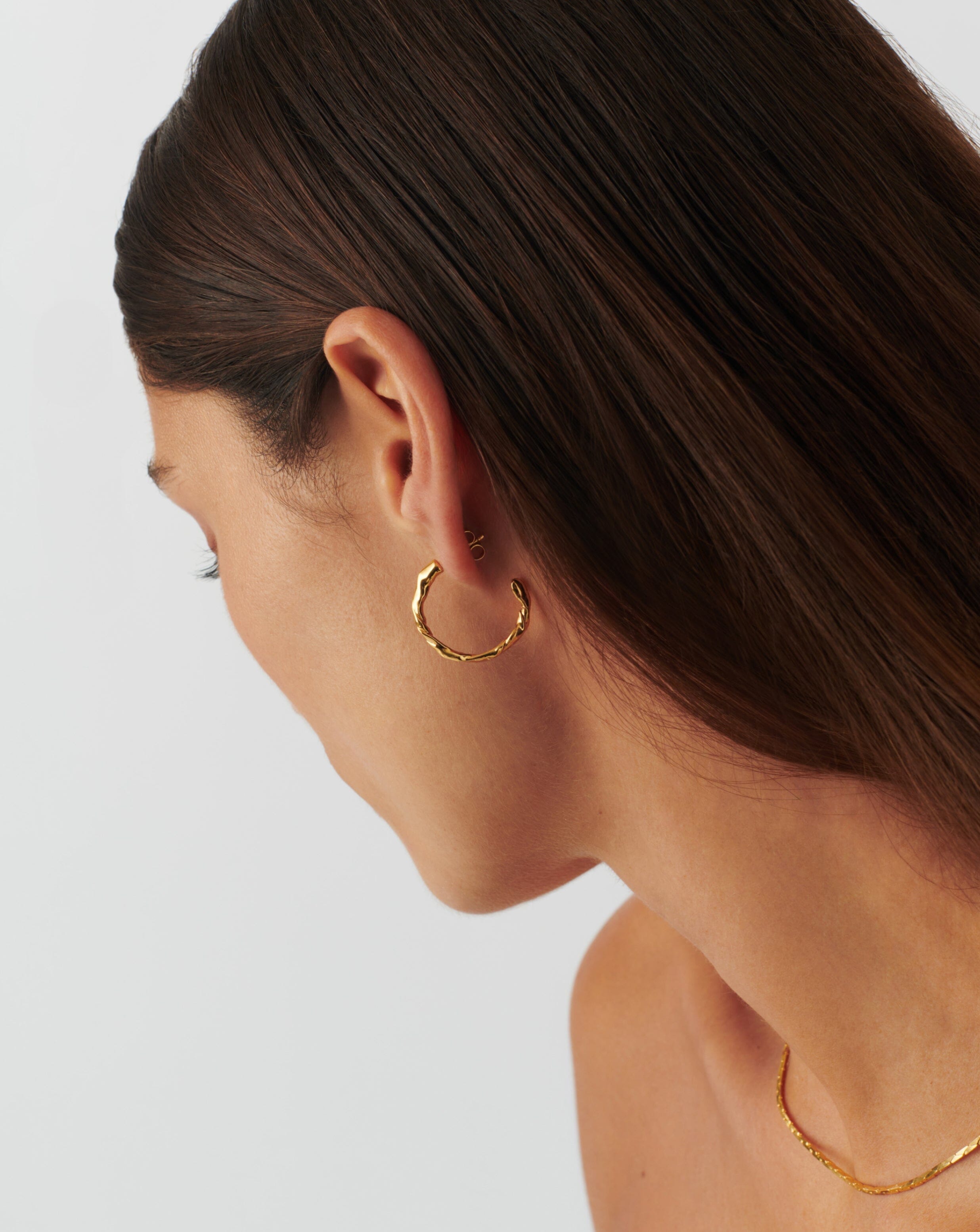 Twisted Medium Hoop Earrings | 18ct Gold Plated Vermeil Earrings Missoma UK Staging 