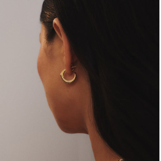 Wavy Ridge Small Hoop Earrings Earrings Missoma 