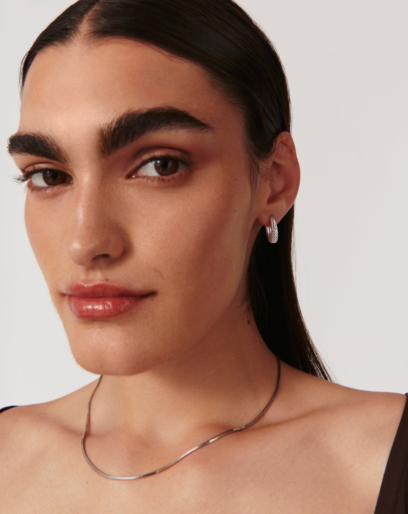 Wavy Ridge Small Hoop Earrings Earrings Missoma