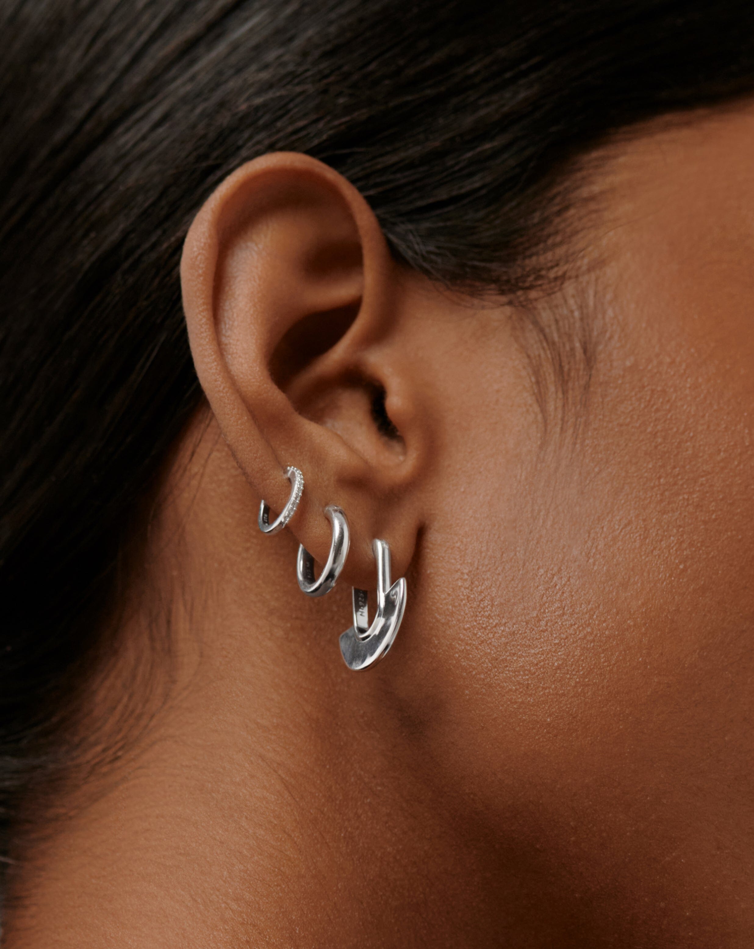 Zenyu Fan Small Hoop Earrings Earrings Missoma 